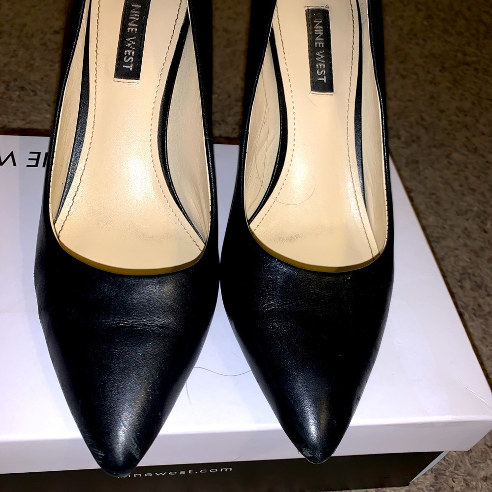 Nine West black pumps heels size 7 womens
